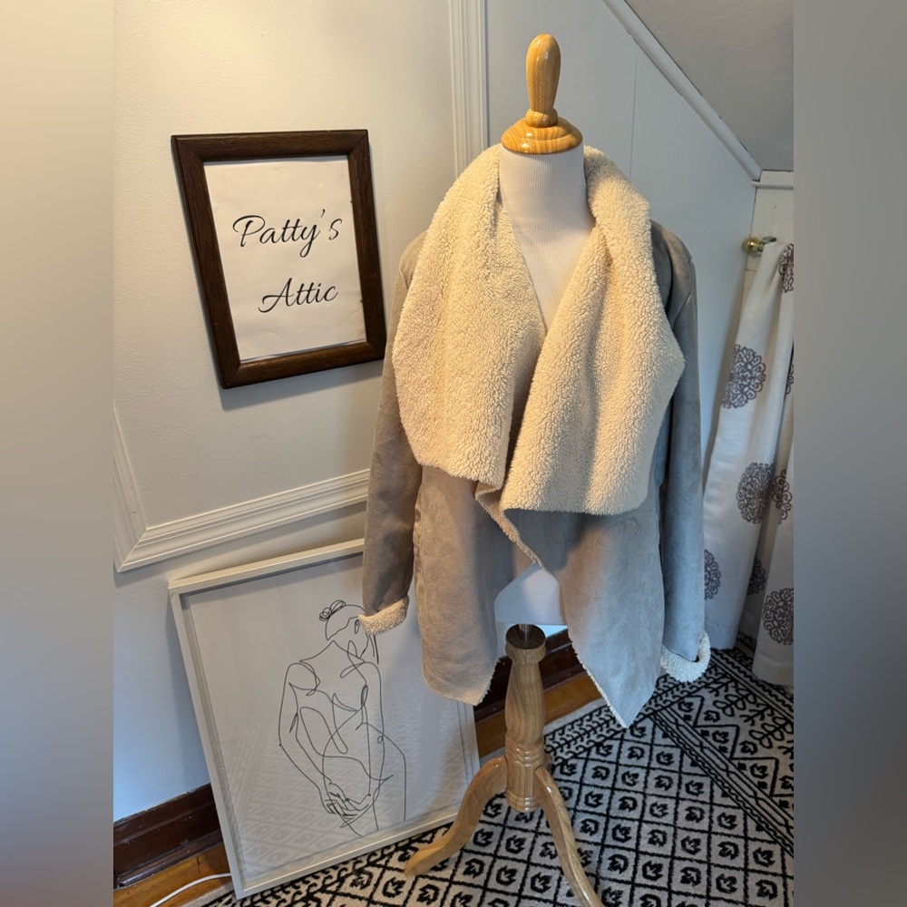Ralph Lauren Gray and Cream Teddy Jacket